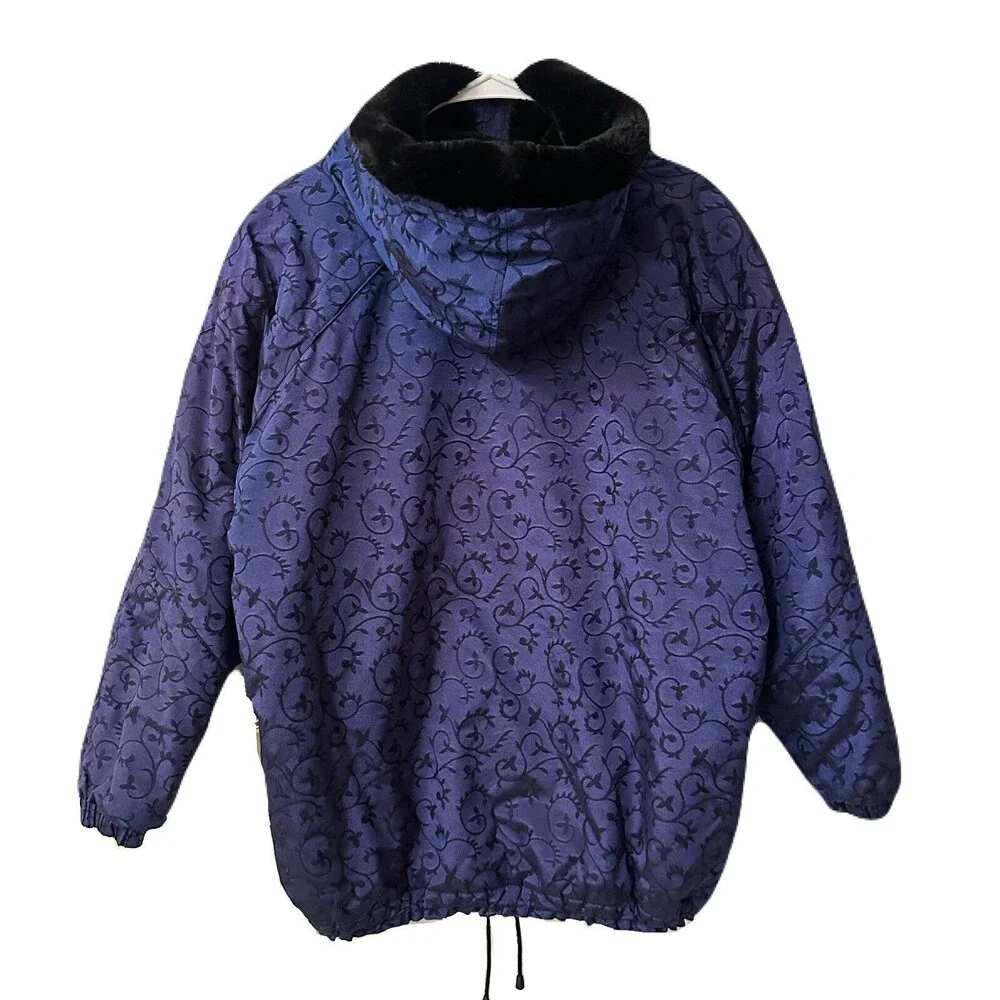 Vintage 80s Nils Skiwear Womens Size Medium 10 Winter Jacket Purple Floral Moti